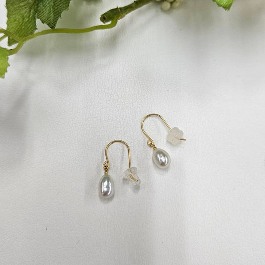 白蝶パールケシピアス